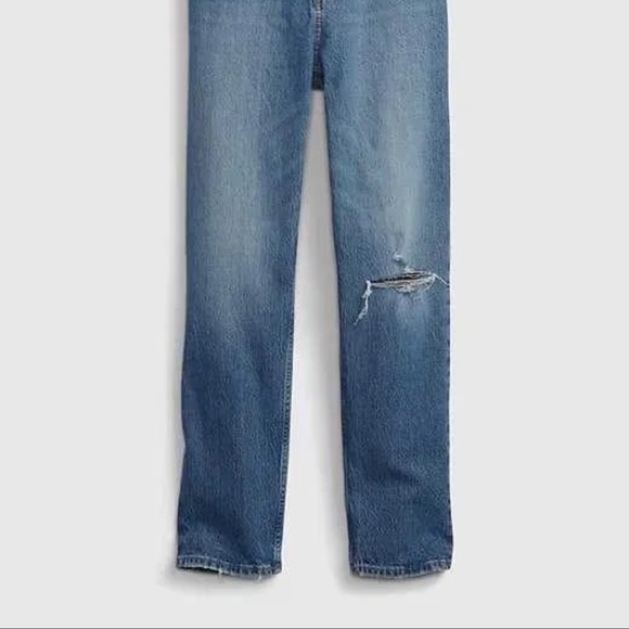 NWT Gap Sky High Rise Distressed Cheeky Straight Jeans - Picture 10 of 10